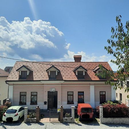 Rooms Cehovin Постойна Экстерьер фото