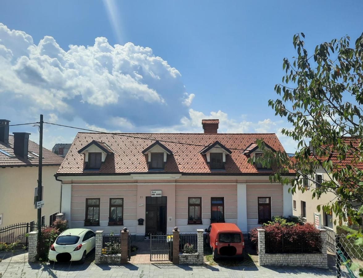 Rooms Cehovin Постойна Экстерьер фото