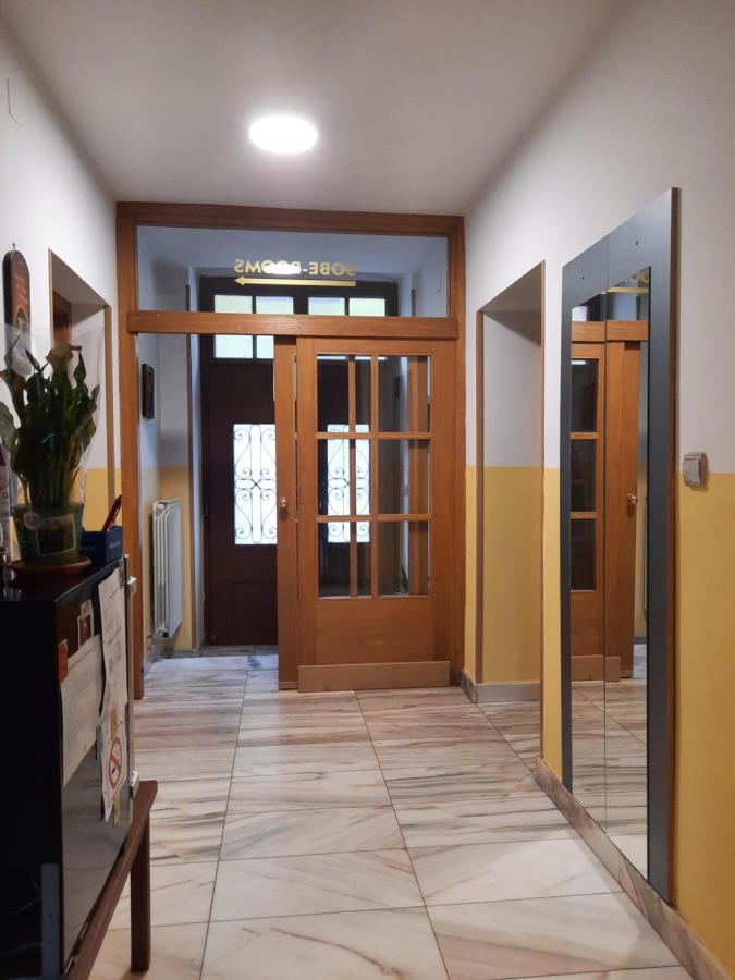 Rooms Cehovin Постойна Экстерьер фото