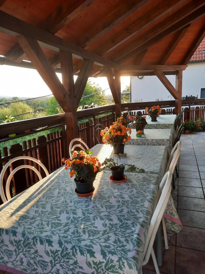Rooms Cehovin Постойна Экстерьер фото