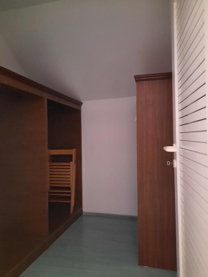 Rooms Cehovin Постойна Экстерьер фото