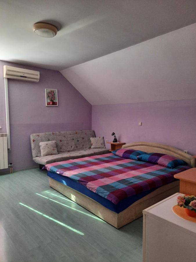 Rooms Cehovin Постойна Экстерьер фото